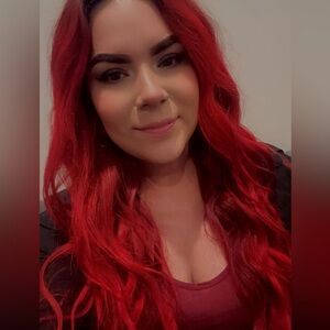 Meet your Posher, Ana